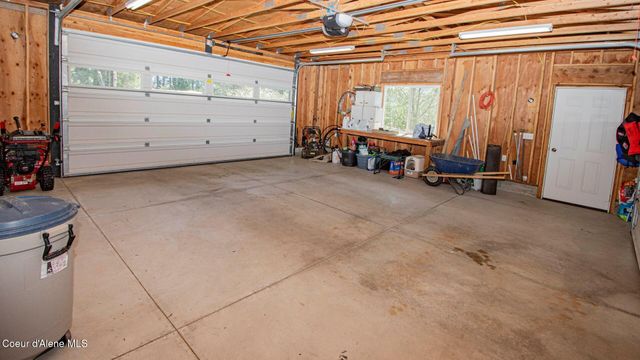 6616 Comanche St, Bonners Ferry, ID 83805
