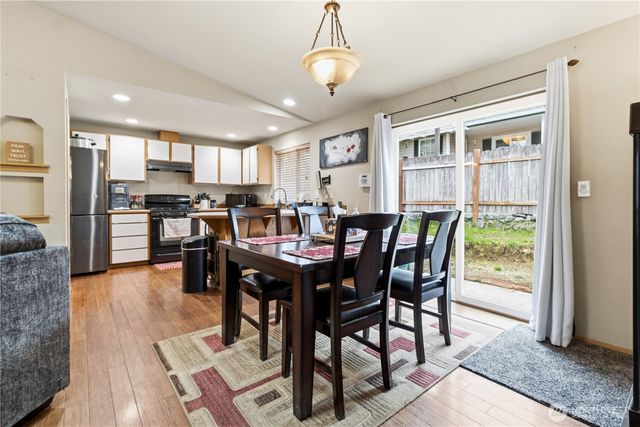 7350 E Raintree Lane, Port Orchard, WA 98366