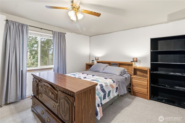 7350 E Raintree Lane, Port Orchard, WA 98366