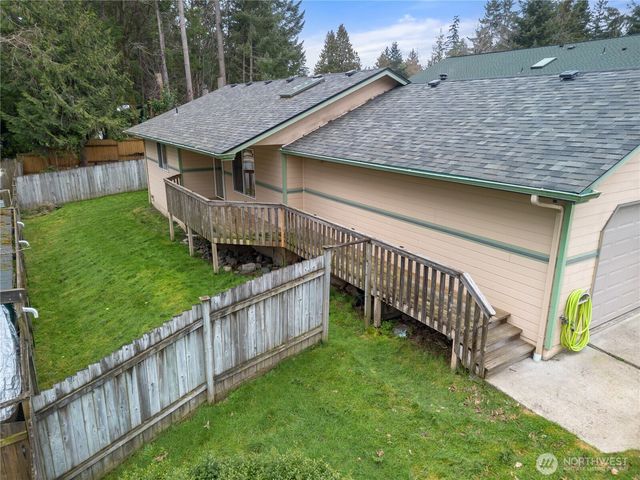 7350 E Raintree Lane, Port Orchard, WA 98366