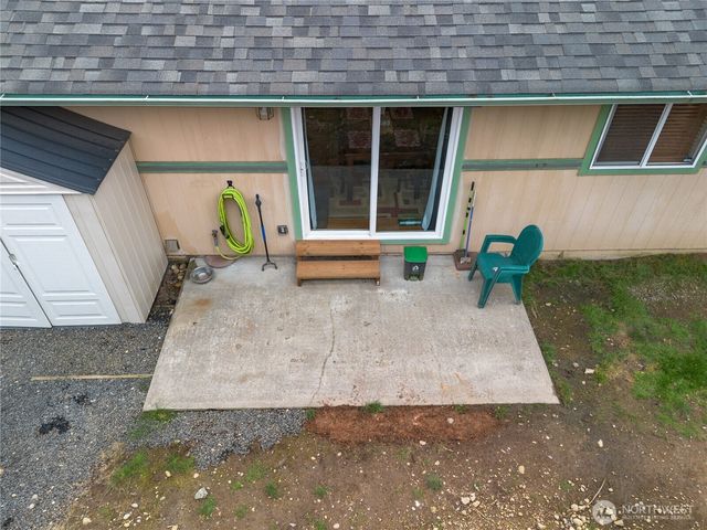 7350 E Raintree Lane, Port Orchard, WA 98366