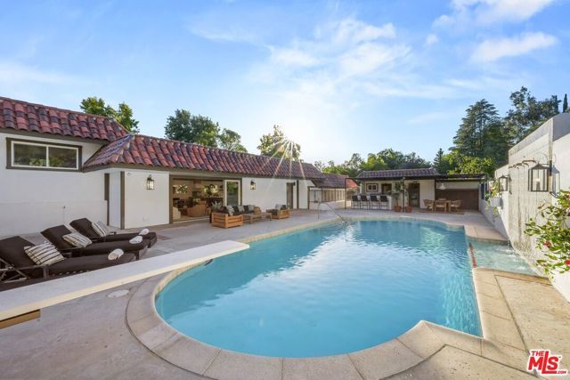 431 Montana Circle, Ojai, CA 93023
