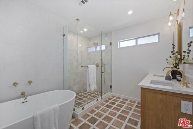 431 Montana Circle, Ojai, CA 93023