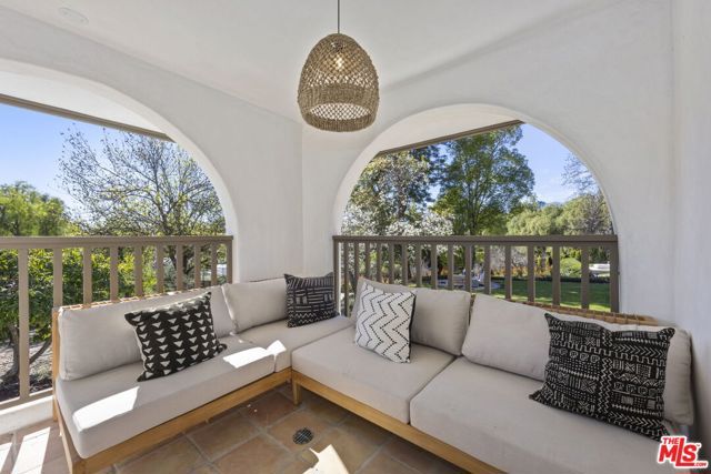 431 Montana Circle, Ojai, CA 93023