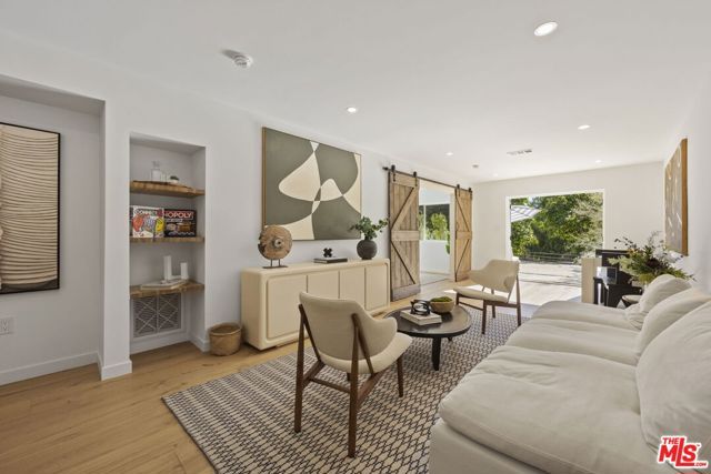 431 Montana Circle, Ojai, CA 93023