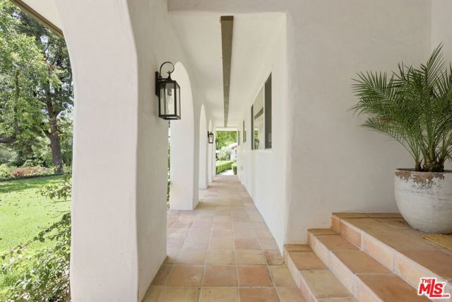 431 Montana Circle, Ojai, CA 93023