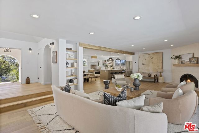 431 Montana Circle, Ojai, CA 93023