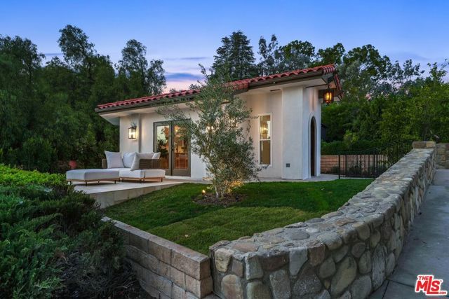 431 Montana Circle, Ojai, CA 93023