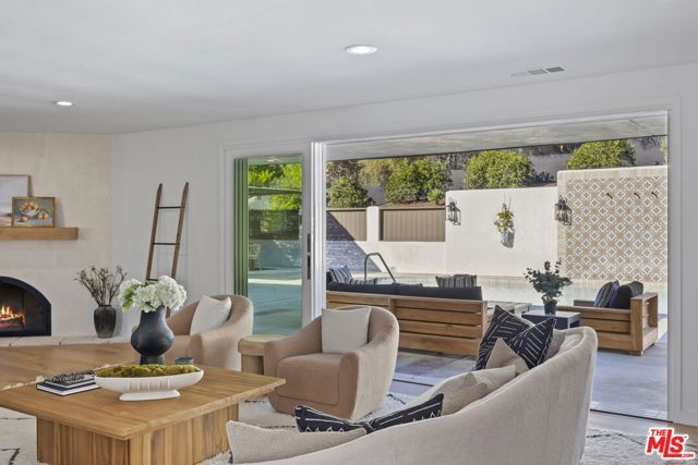 431 Montana Circle, Ojai, CA 93023