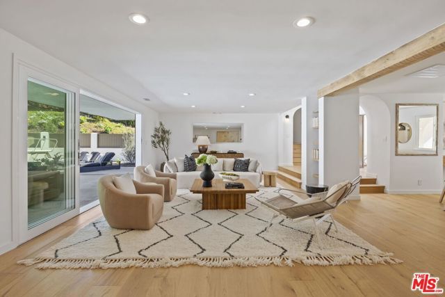 431 Montana Circle, Ojai, CA 93023