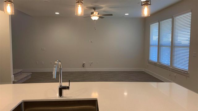 13907 Osmarea DR, Austin, TX 78717
