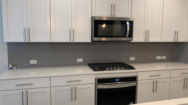 13907 Osmarea DR, Austin, TX 78717