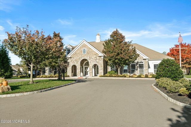 10 Sparrow Drive, Hamilton, NJ 08690