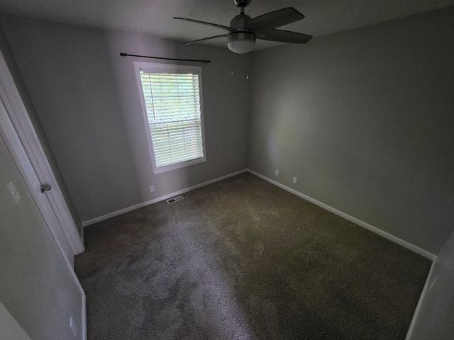 105 Monarch Ln, Clarksville, TN 37042