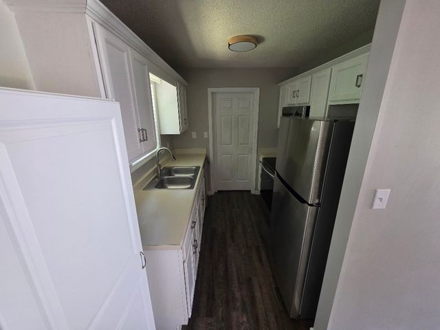 105 Monarch Ln, Clarksville, TN 37042