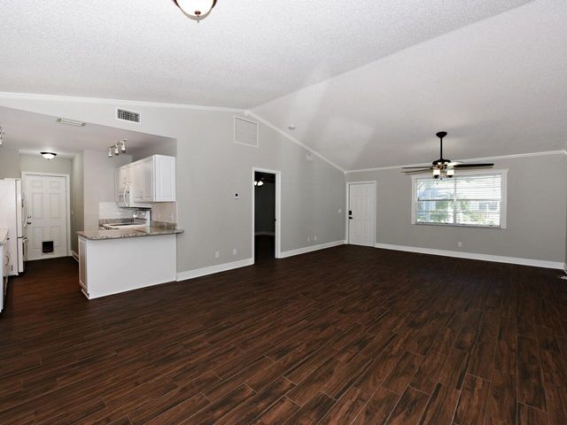 598 NE Maranta Terrado NE, Jensen Beach, FL 34957