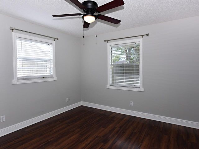 598 NE Maranta Terrado NE, Jensen Beach, FL 34957