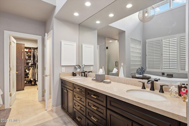 3108 E SAN JUAN Avenue, Phoenix, AZ 85016