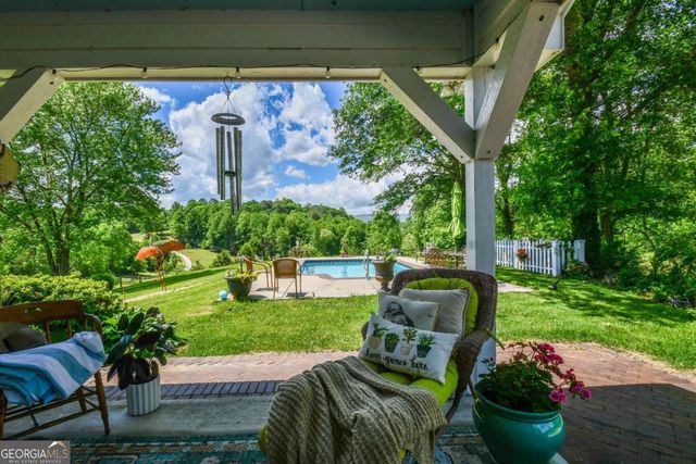 708 Hub Tatum Road, Sautee Nacoochee, GA 30571