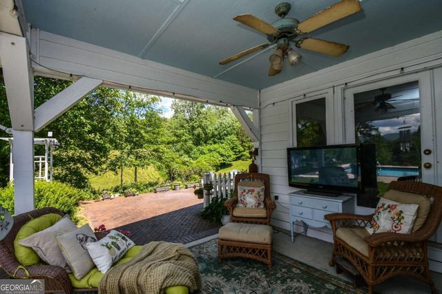 708 Hub Tatum Road, Sautee Nacoochee, GA 30571