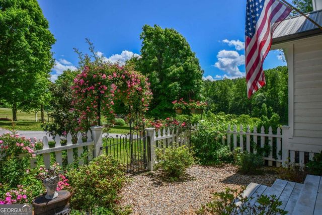 708 Hub Tatum Road, Sautee Nacoochee, GA 30571