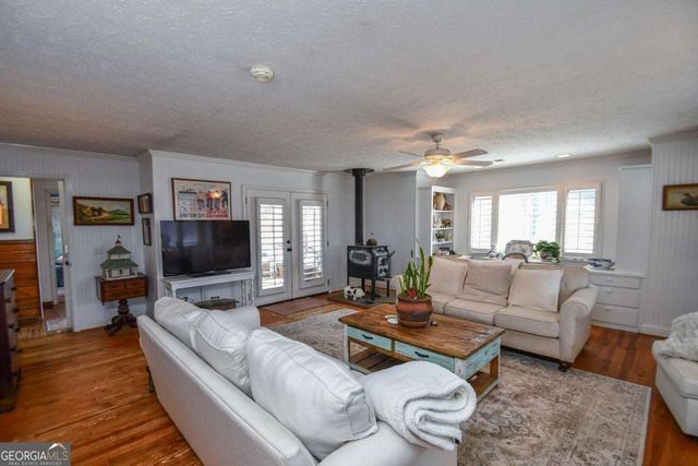 708 Hub Tatum Road, Sautee Nacoochee, GA 30571