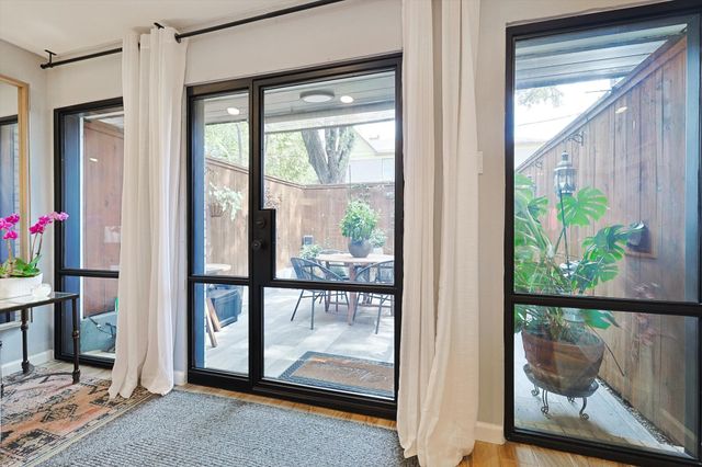 3637 Hawthorne Avenue, Dallas, TX 75219