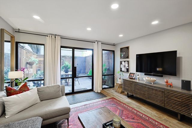 3637 Hawthorne Avenue, Dallas, TX 75219