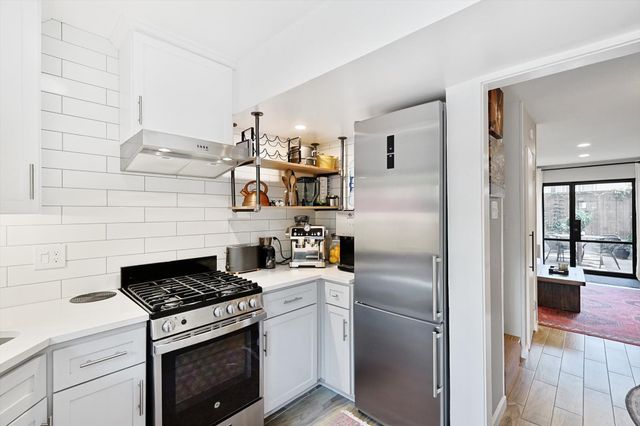 3637 Hawthorne Avenue, Dallas, TX 75219