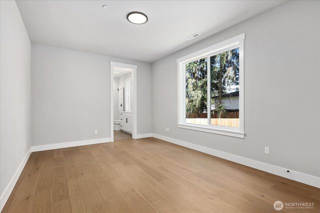 3500 Alaska Road, Brier, WA 98036