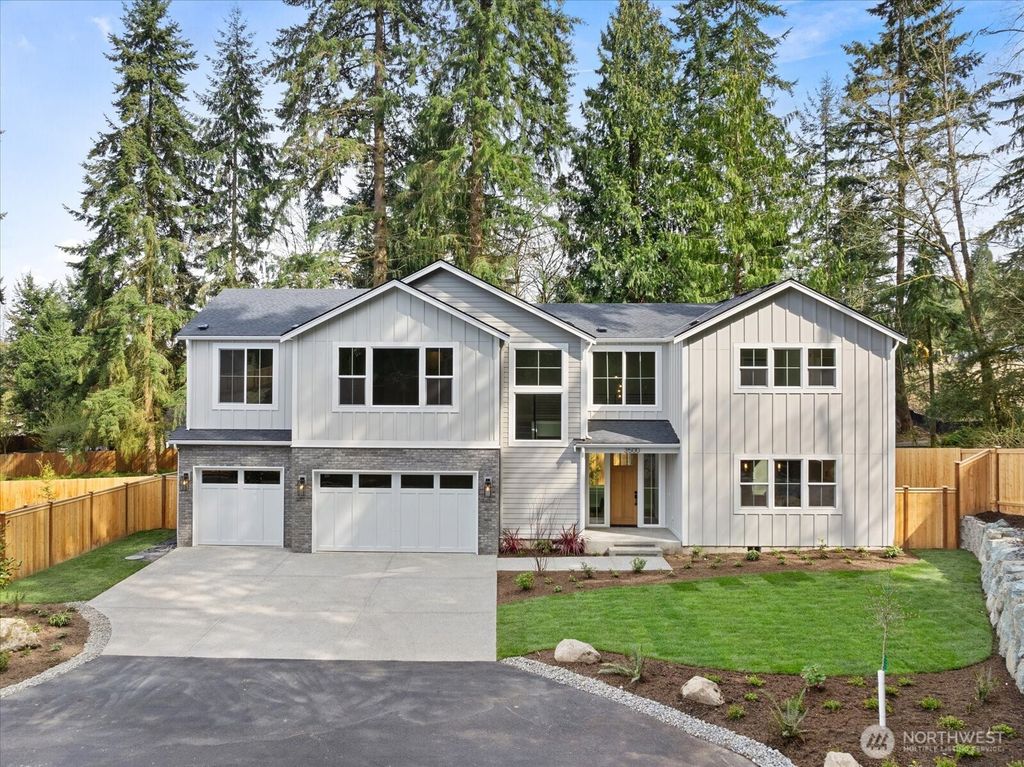 3500 Alaska Road, Brier, WA 98036