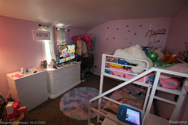 11756 Berwyn, Redford, MI 48239