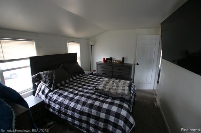 11756 Berwyn, Redford, MI 48239