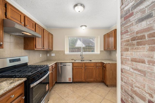 2631 Count Eric Drive, Houston, TX 77084