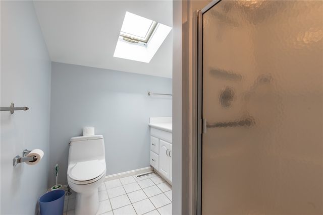 2 Bristol Road, Narragansett, RI 02882