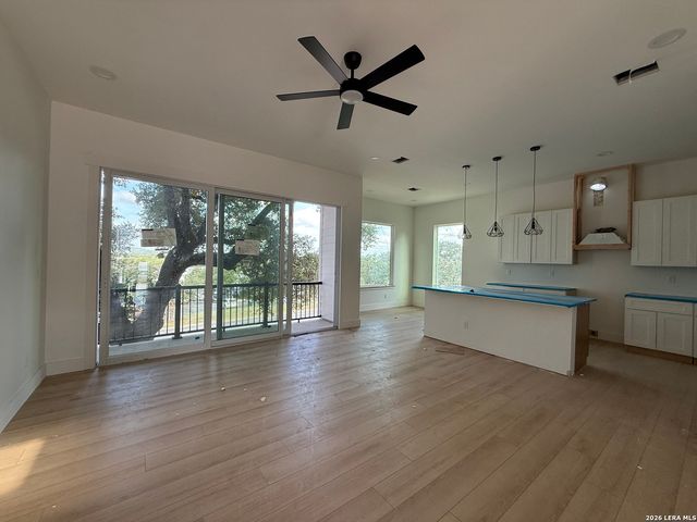 110 MAGNOLIA CIR, Boerne, TX 78006
