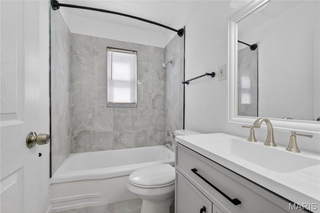 138 Elkan Avenue, St Louis, MO 63135