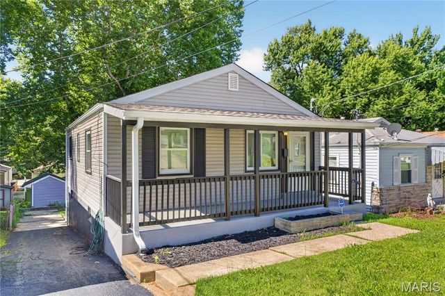 138 Elkan Avenue, St Louis, MO 63135