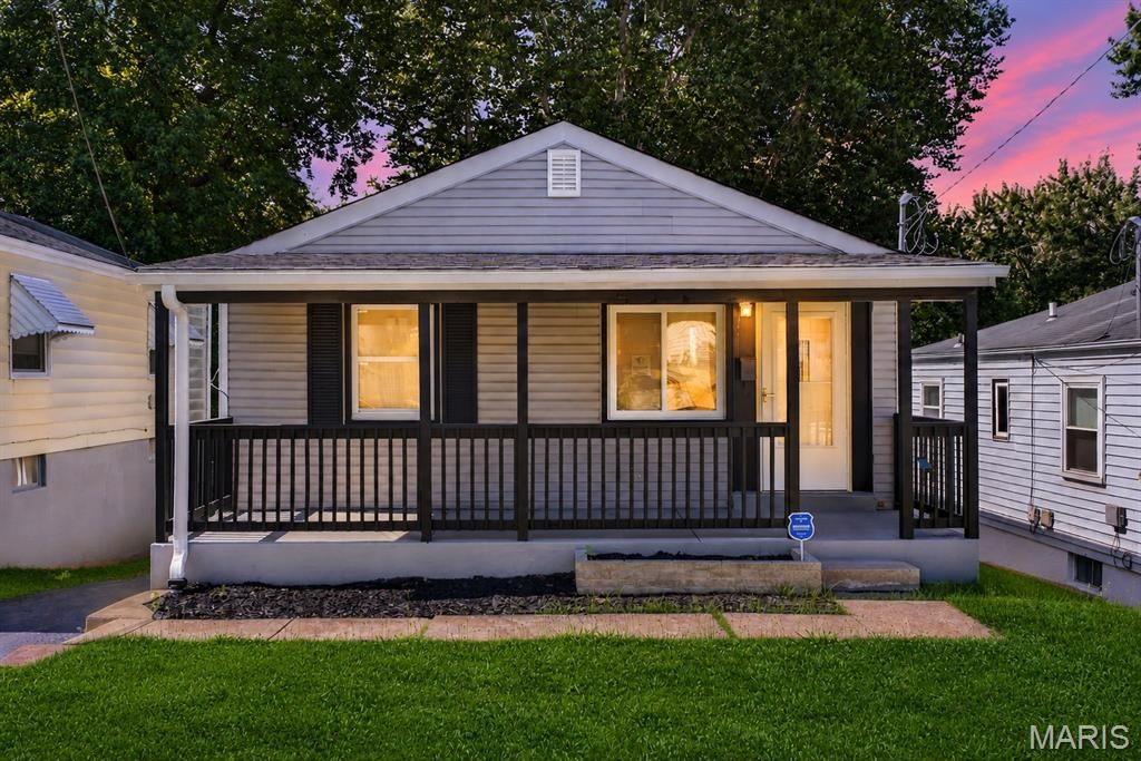 138 Elkan Avenue, St Louis, MO 63135