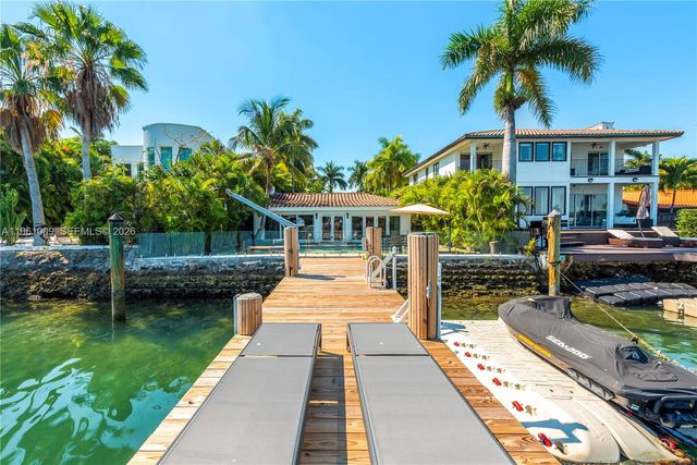 253 N Coconut Ln, Miami Beach, FL 33139