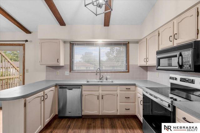 736 W Godfrey Drive, Lincoln, NE 68521