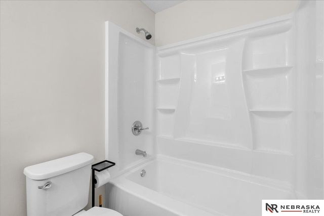 736 W Godfrey Drive, Lincoln, NE 68521