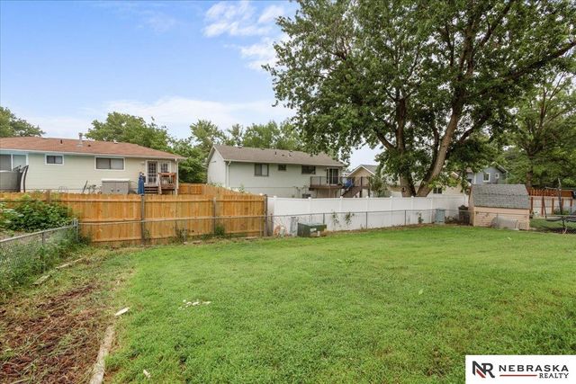 736 W Godfrey Drive, Lincoln, NE 68521