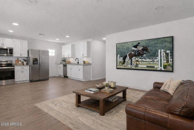 661 S 96TH Place 2, Mesa, AZ 85208