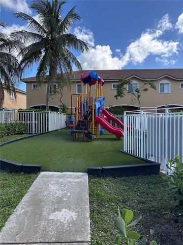 541 Princess Dr, Margate, FL 33068