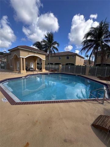541 Princess Dr, Margate, FL 33068