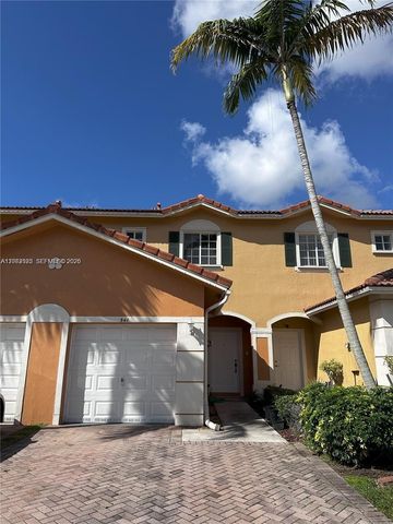 541 Princess Dr, Margate, FL 33068