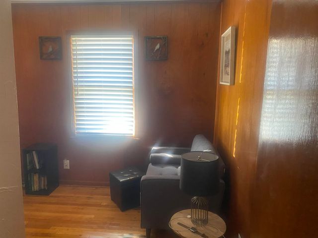 370 LILLIAN DR, Memphis, TN 38109