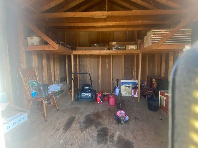 370 LILLIAN DR, Memphis, TN 38109