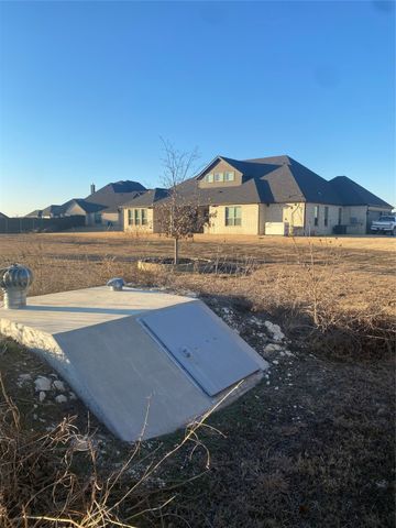 8210 Palmer Lane, Waxahachie, TX 75167